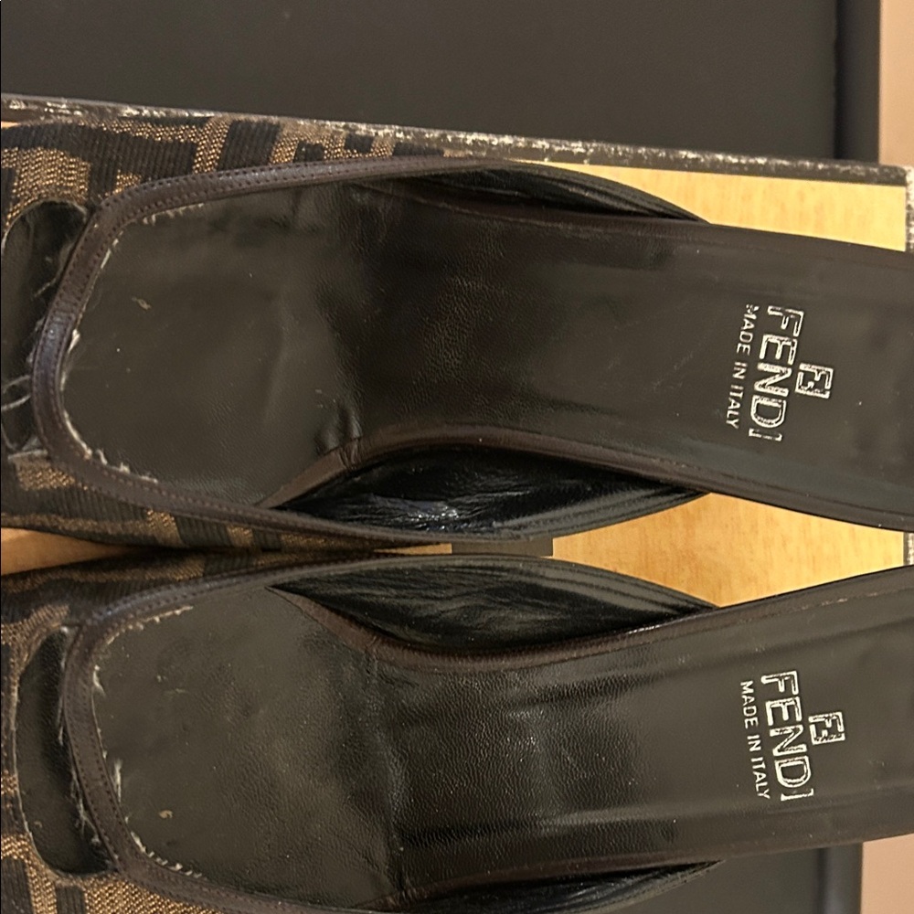Fendi  Zucca Blk/Sand Mules - Picture 10 of 12